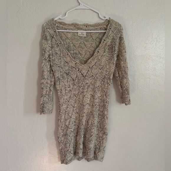 Pins and Needles Urban Outfitters Sz medium Sweater Beige Crochet 3/4 Slv V-Neck - Picture 1 of 4